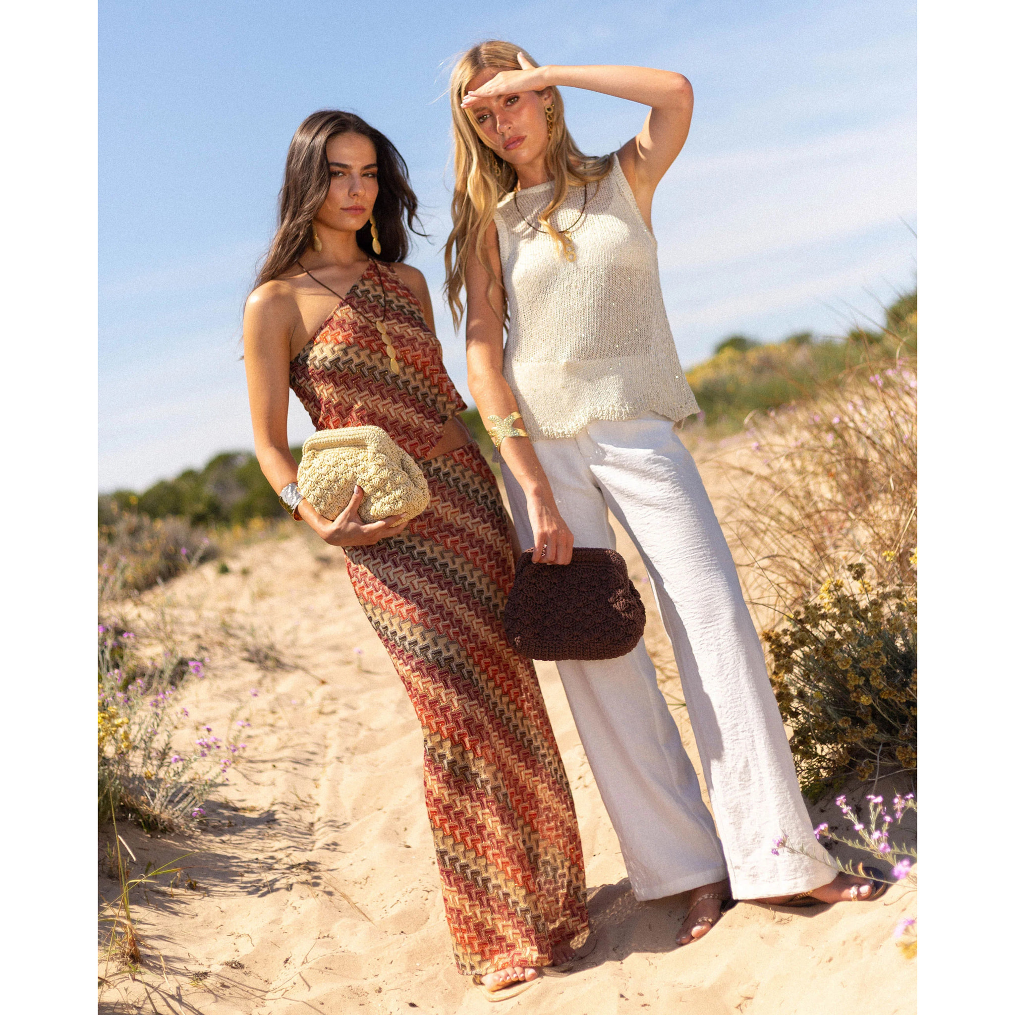 Top de mujer calado asimétrico