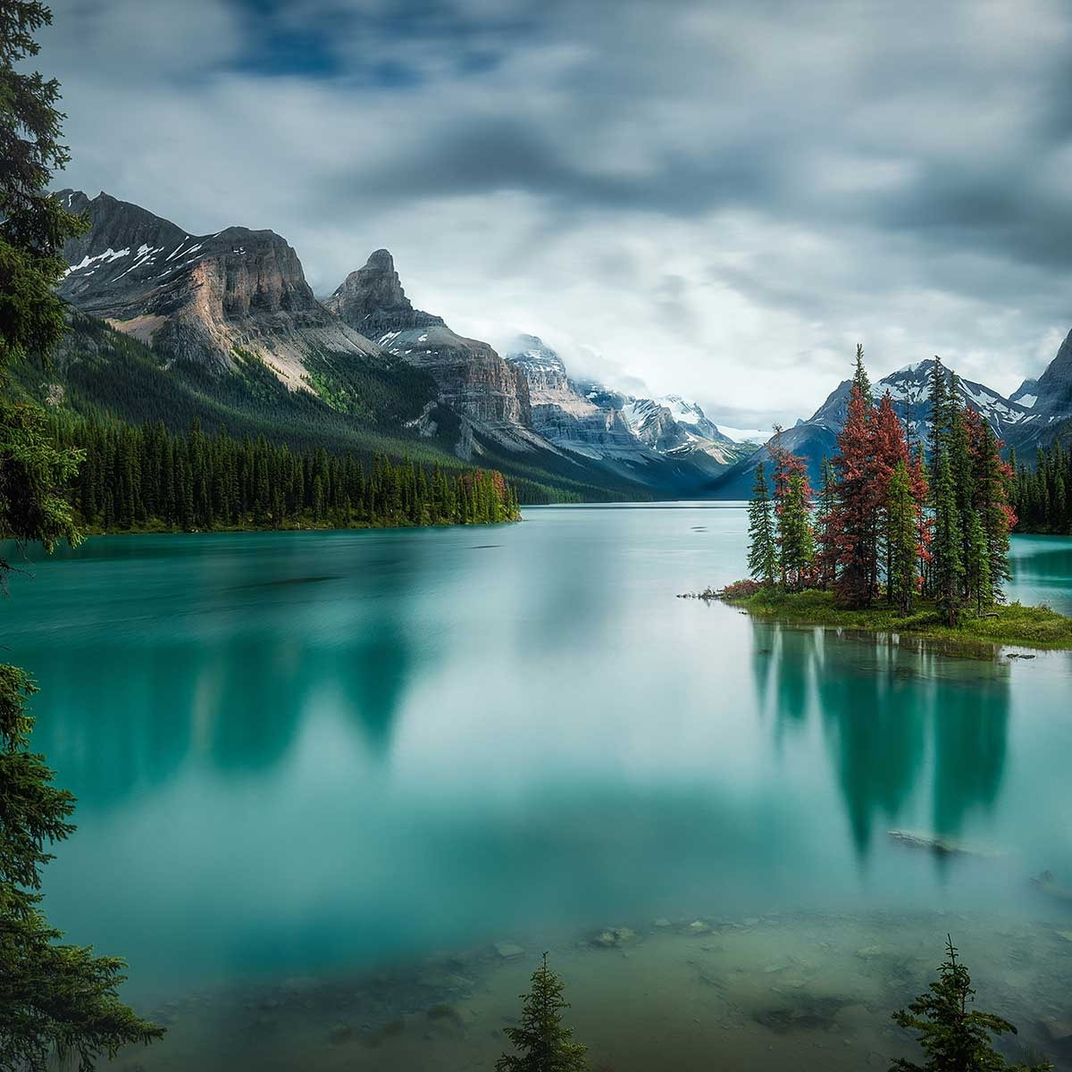 Affiche paysage du Canada, Lac de Banff Affiche sous cadre noir
