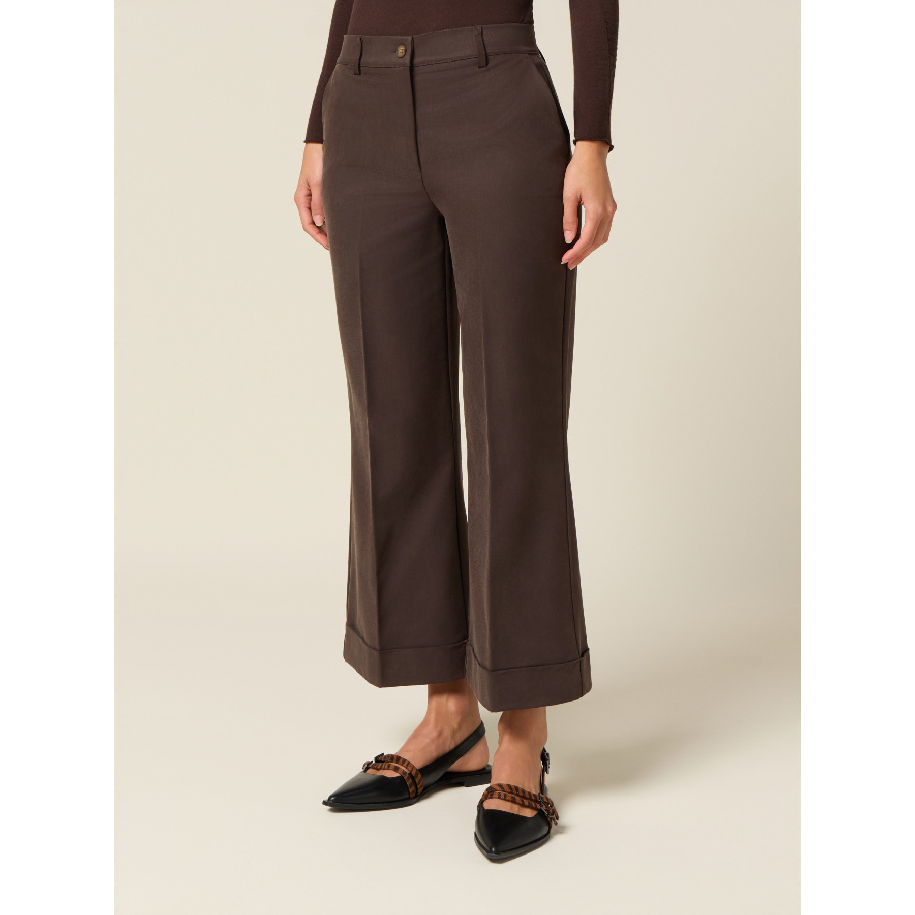 Oltre - Pantalones cropped con vuelta - Marrón