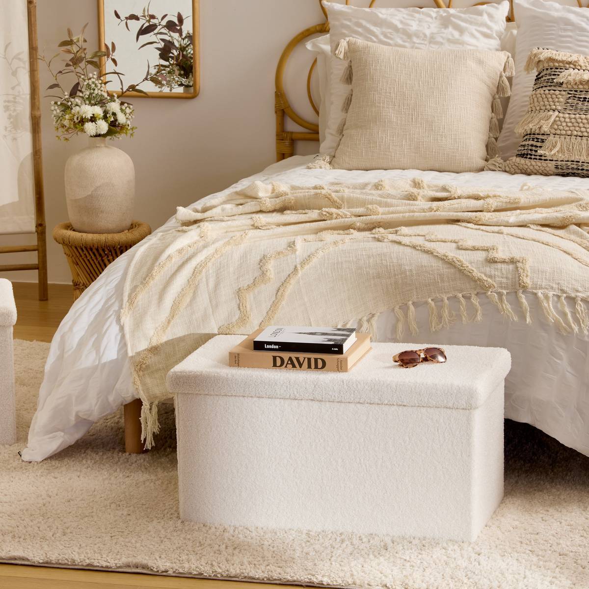 Pouf Pliable Coffre Jaiko en Bouclette Blanc 76x38cm