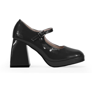 Zapatos Mary Jane negros con tacón cuadrado