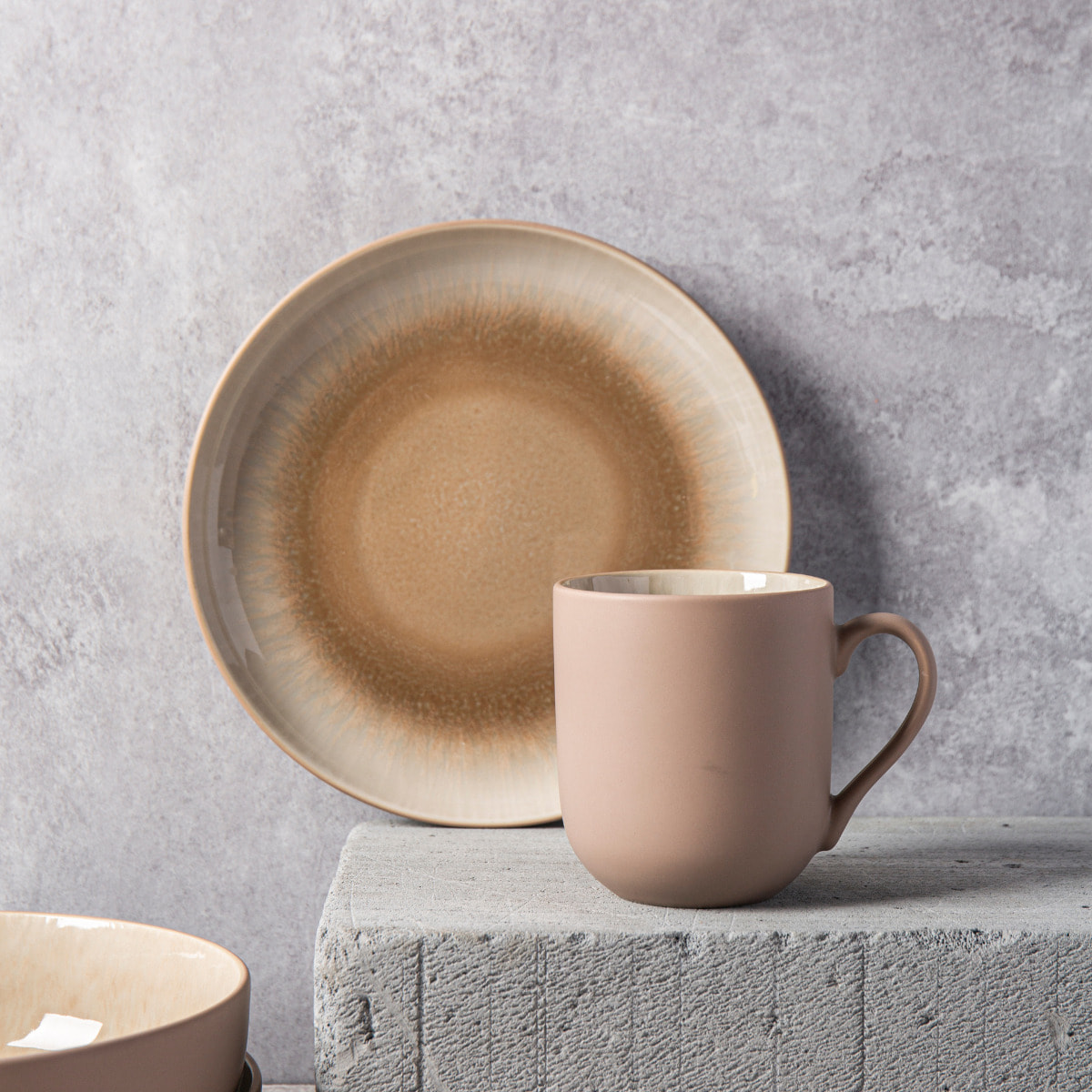 Lot de 2 mugs taupe - "Iris"