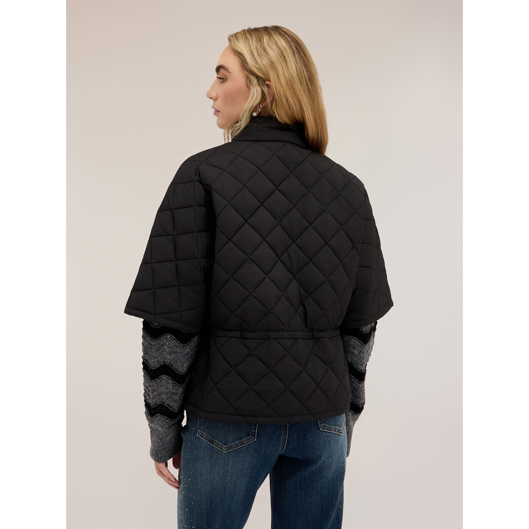 Motivi - Capa acolchada con cordón ajustable - Negro