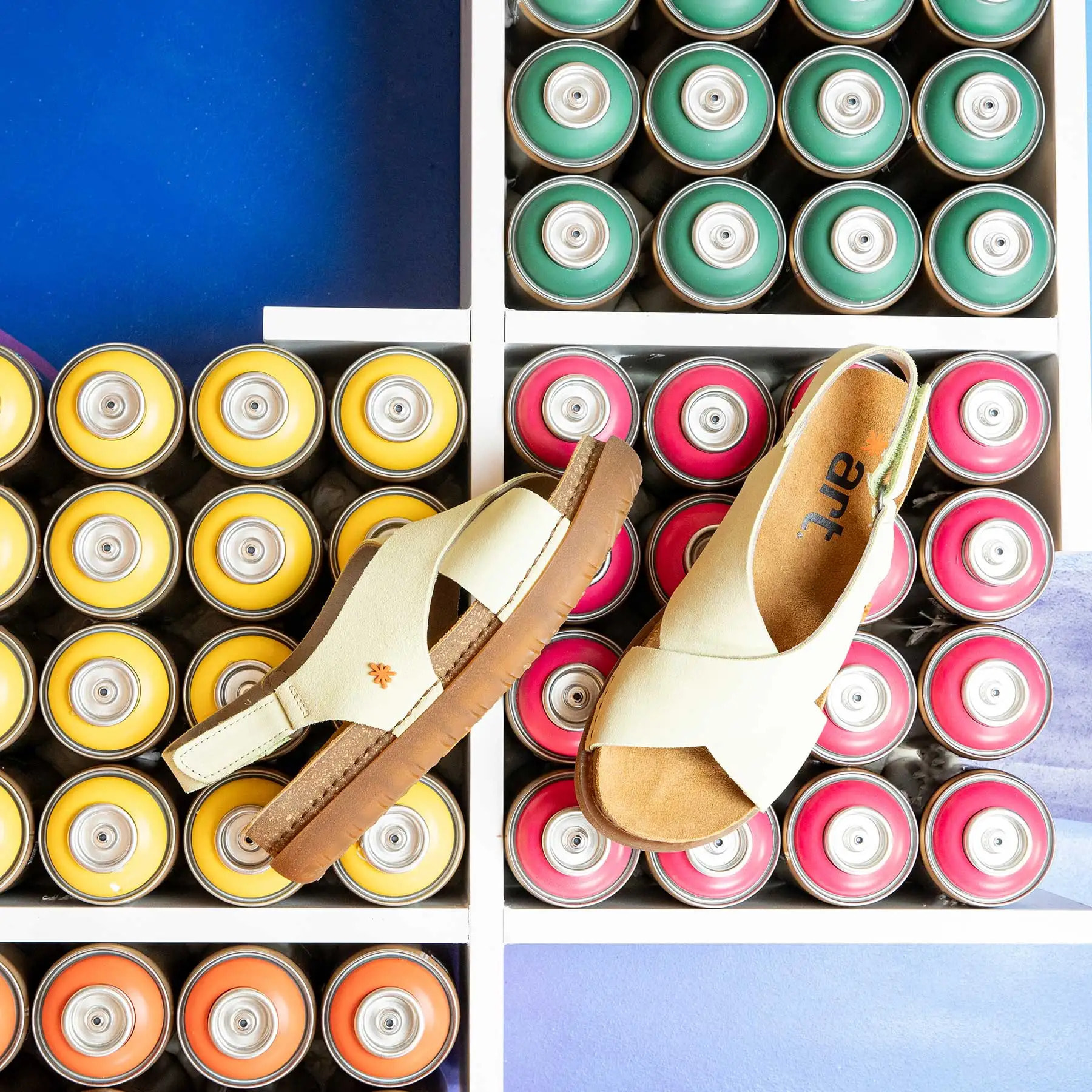 Sandalias 1710S SILK SUEDE CREAM/ RHODES color Cream