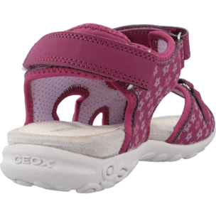 Sandalias Niña de la marca GEOX  modelo J SANDAL WHINBERRY G BURDEOS