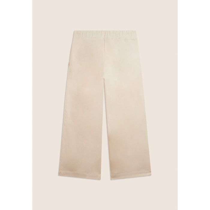 Pantaloni Cropped con Ricamo Floreale al Fondo