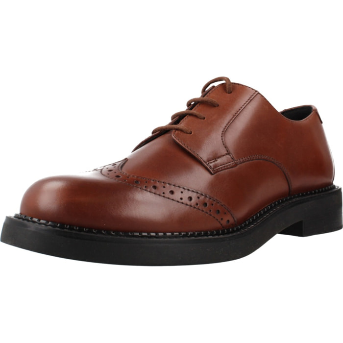 Zapatos de Vestir Hombre de la marca GEOX  modelo D SERILDA MARRON