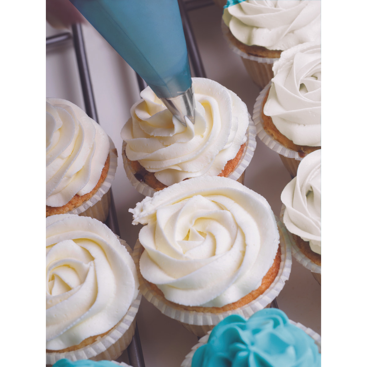 Kit 1 poche pâtissière petit format 35 cm et 2 douilles