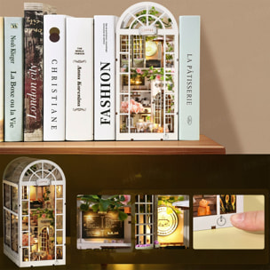 Casa de flores de café. Book Nook de madera, diseño 3D realista con gran detalle y luces led.