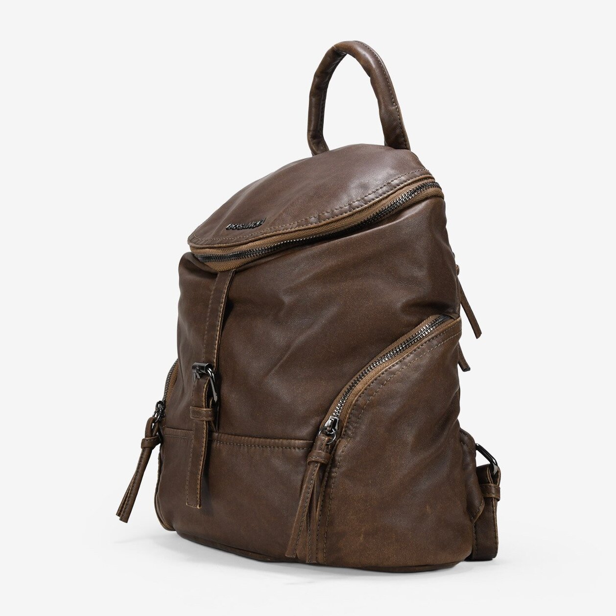 Mochila cuero con solapa y hebillas