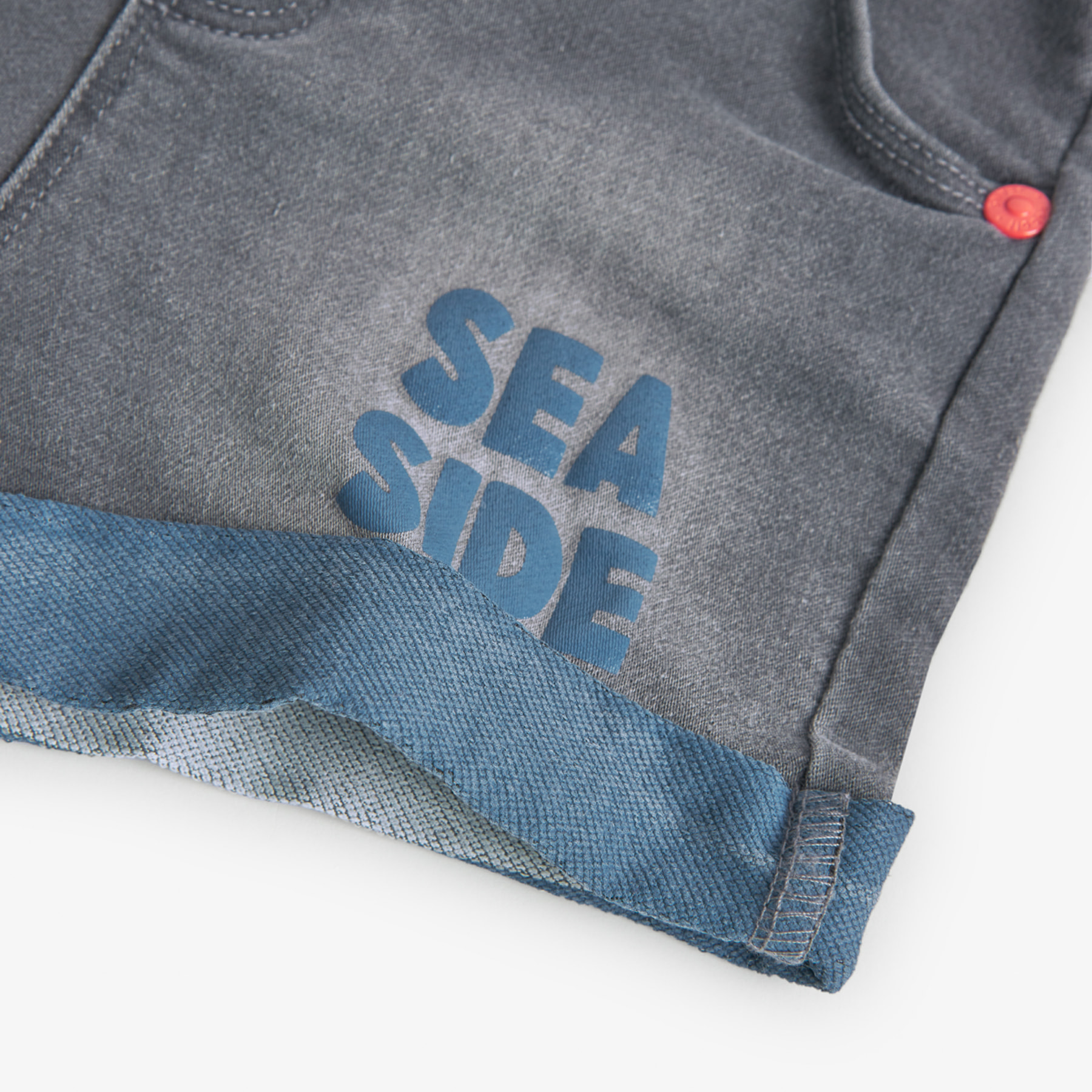 Bermudas en denim con estampado de color gris, Bermudas