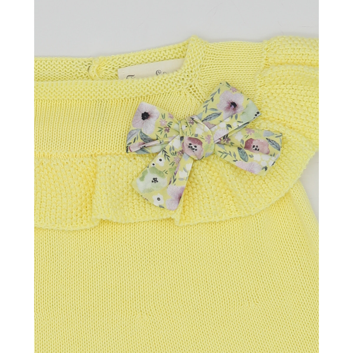 VESTIDO PUNTO AMARILLO VOLANTE