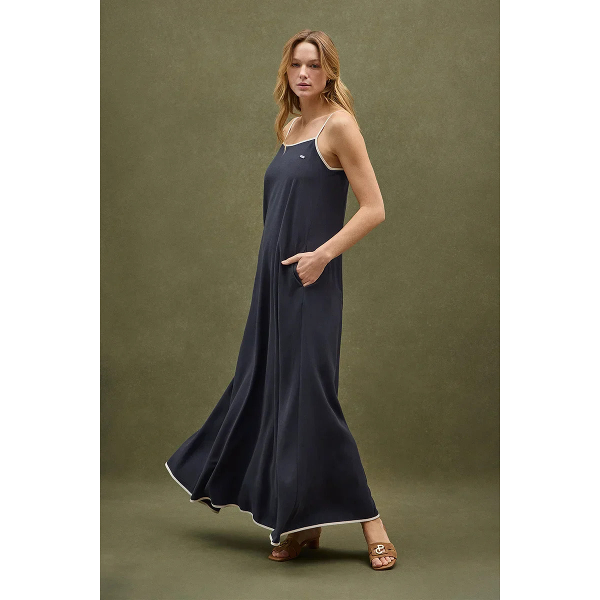 Vestido de tirantes azul marino con corte holgado Polo Club