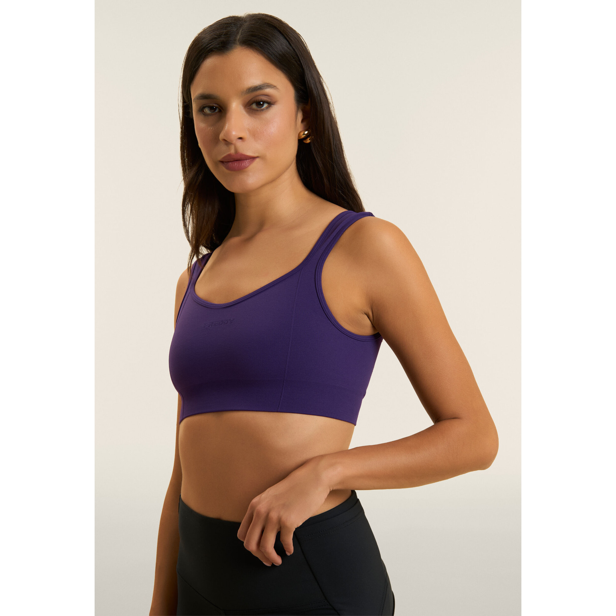 Top sportivo seamless con scollo a cuore e supporto leggero