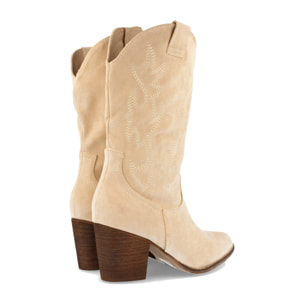 Bota Campera con Tacon y Grabado en Caña