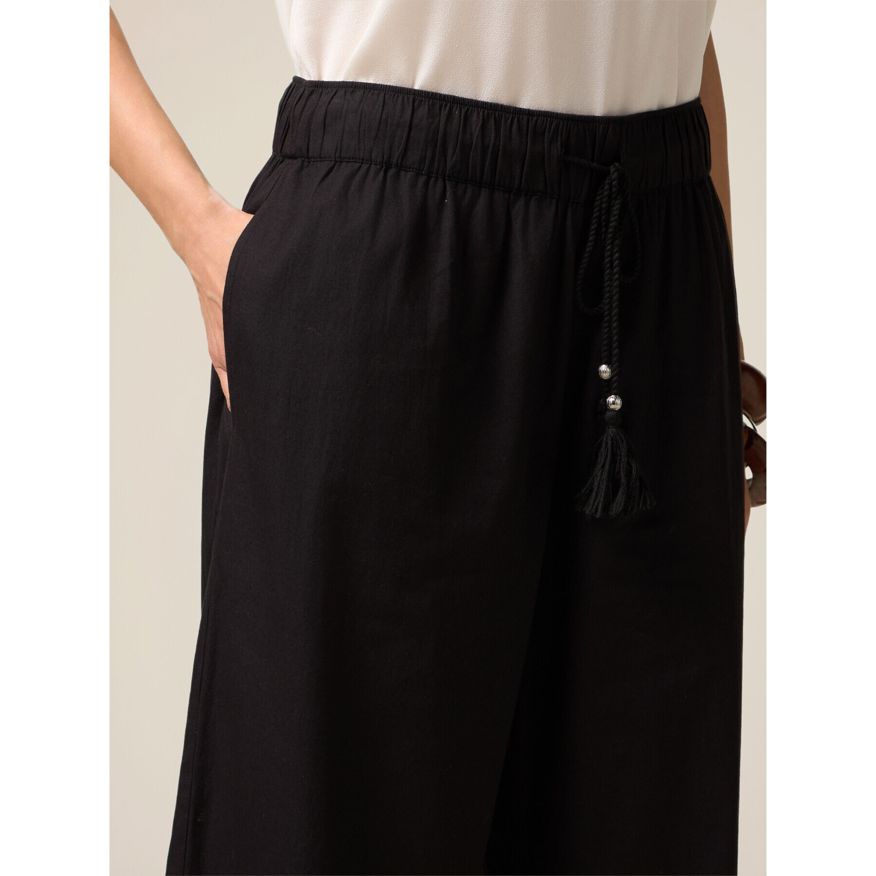 Oltre - Pantalones de muselina con inserto de encaje - Negro