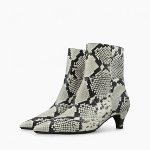BOTINES ANIMAL PRINT CHIKI