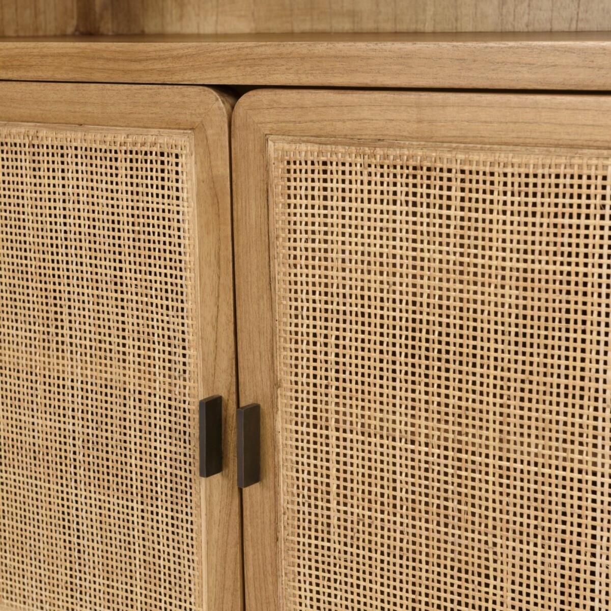 AMY - Bibliothèque 2 portes 3 étagères H180cm en bois de mindi et rotin