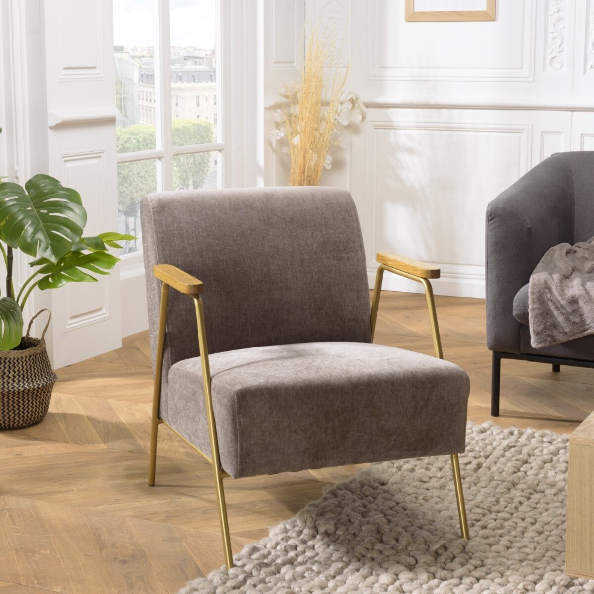AGATHE - Fauteuil lounge tissu taupe métal doré accoudoirs bois