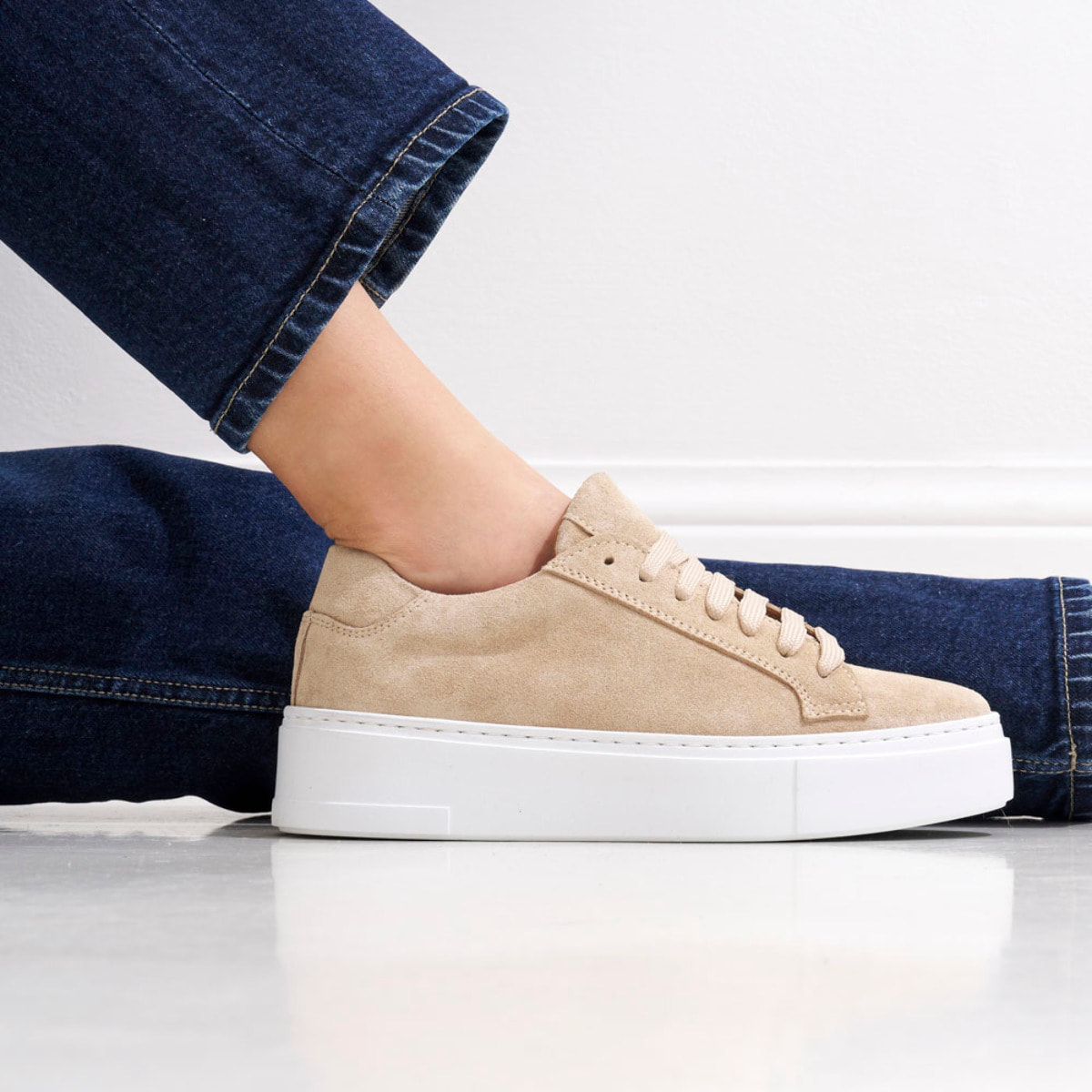 Sneaker British Passport Beige