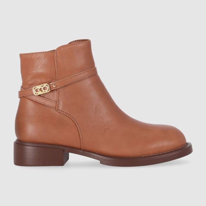 Botines de Piel - Cuero - Tacón: Bajo
