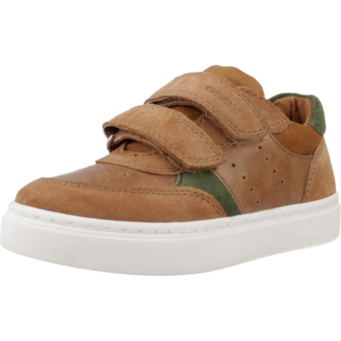 Zapatillas Niño de la marca GEOX  modelo B NASHIK BOY MARRON