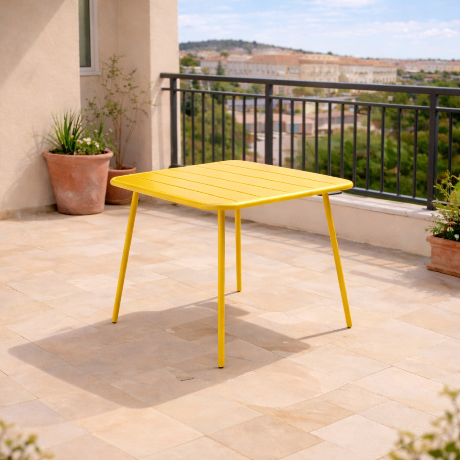 Table carrée 4 places 70x70cm jaune EVORA