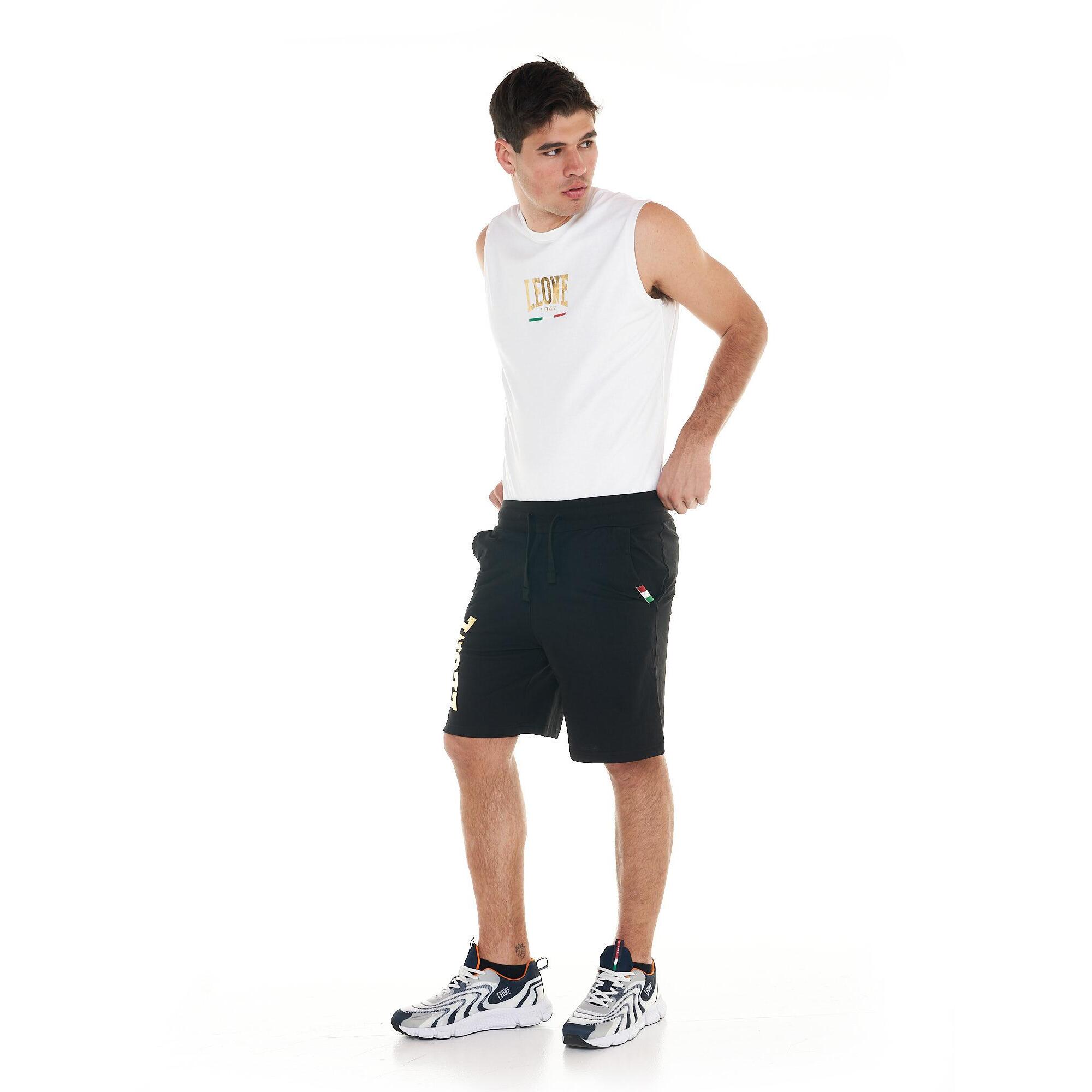 Bermudas de hombre doradas