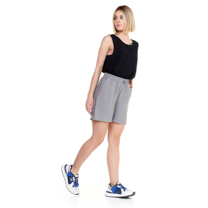 Shorts de raso brillantes para mujer