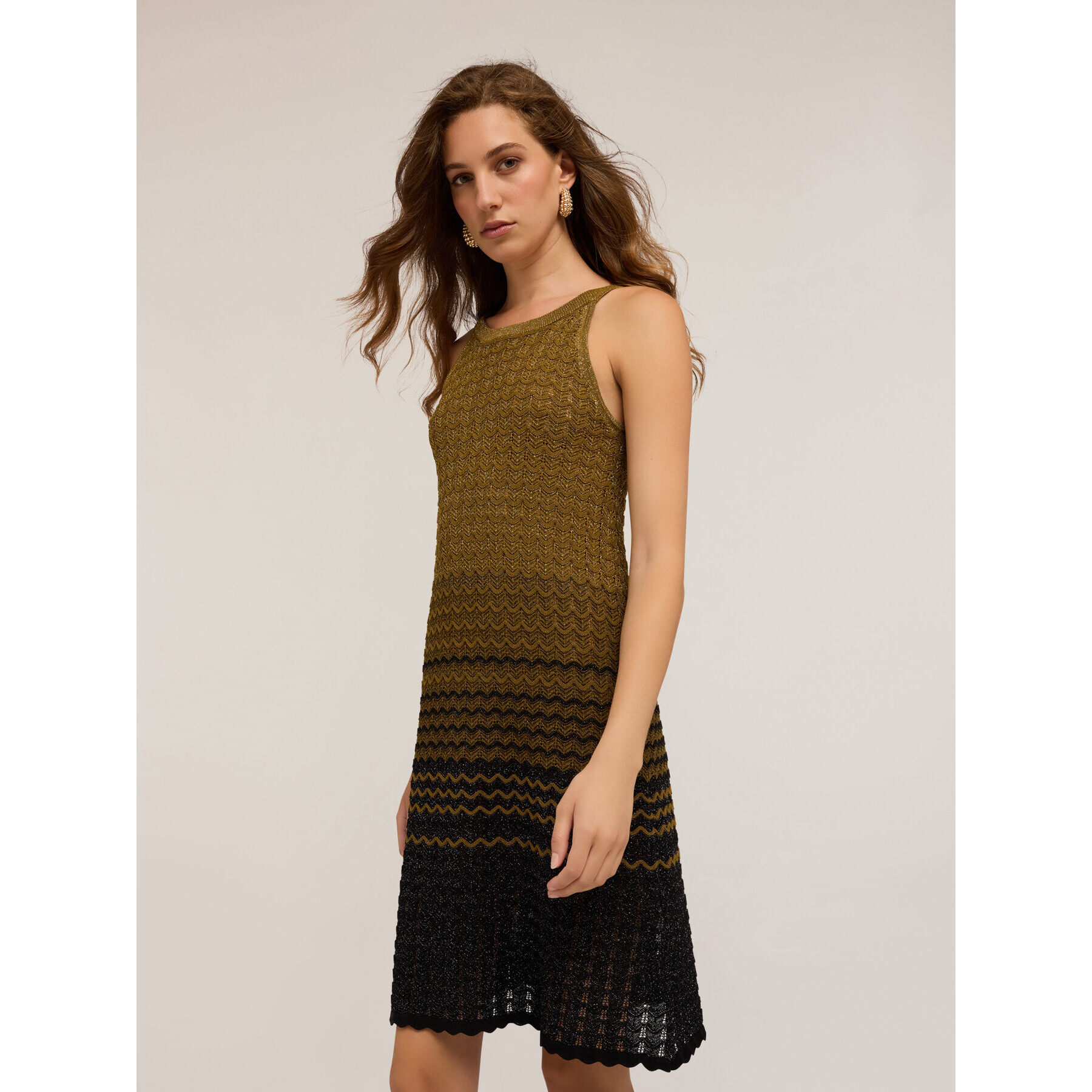 Motivi - Vestido corto de punto trabajado - Verde militare