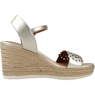 Sandalias Mujer de la marca GEOX  modelo D PONZA Gold