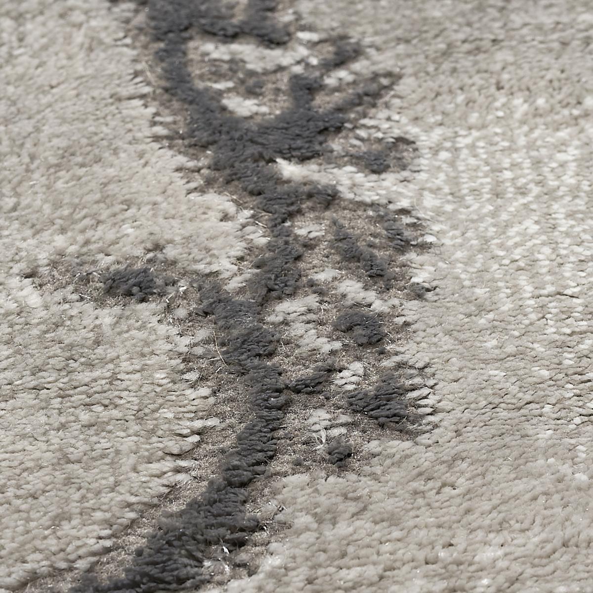 Tapis moderne TEba aux motifs abstraits gris