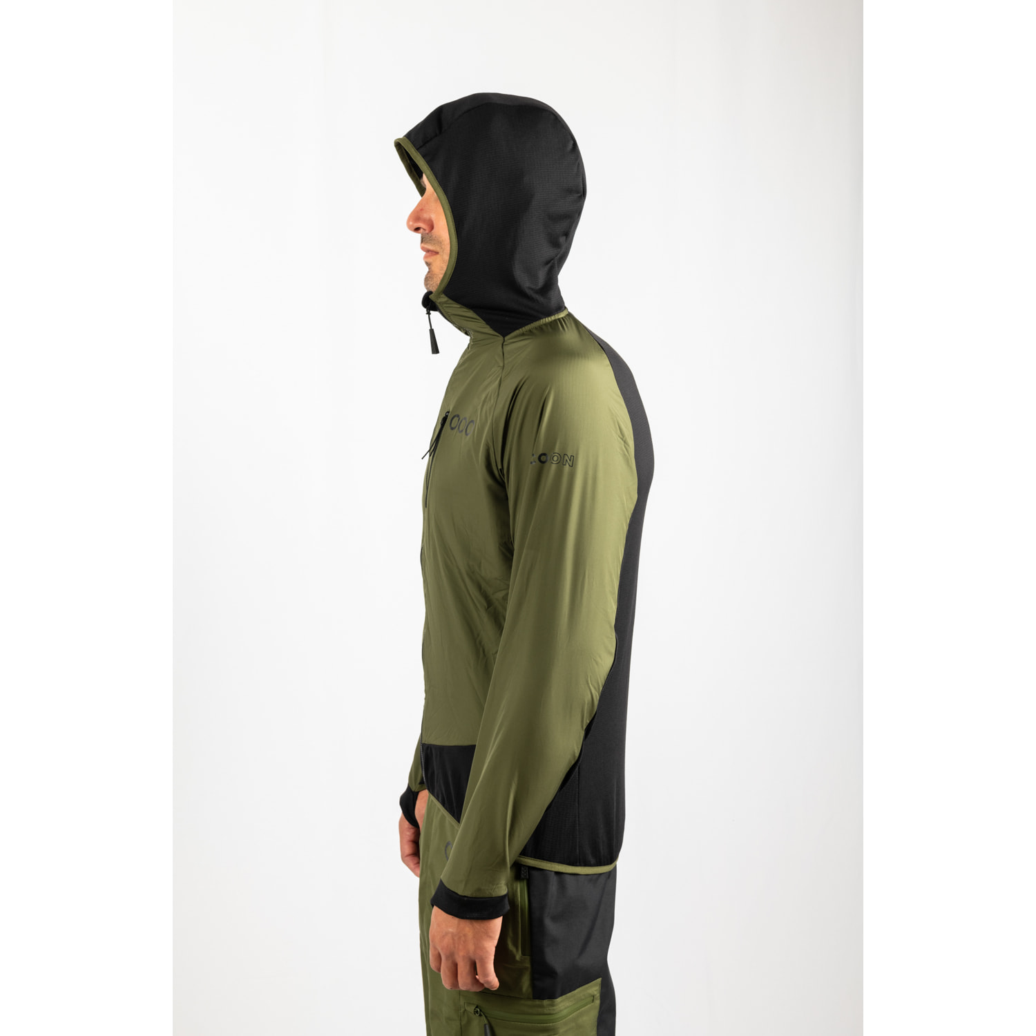 Chaqueta ECOActive Light Insulated Hybrid Jacket with cap marca ECOON - Caqui / Negro
