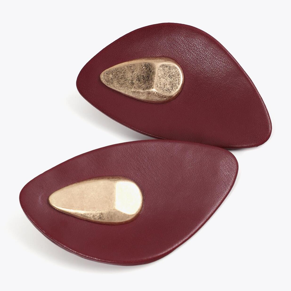 Orecchini grandi effetto pelle con pezzo metallico