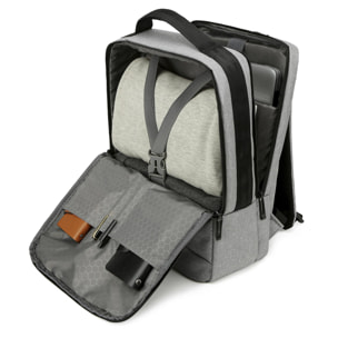 DAM Mochila para Laptop con interfaz de carga USB. 30x13x42 Cm. Color: Gris