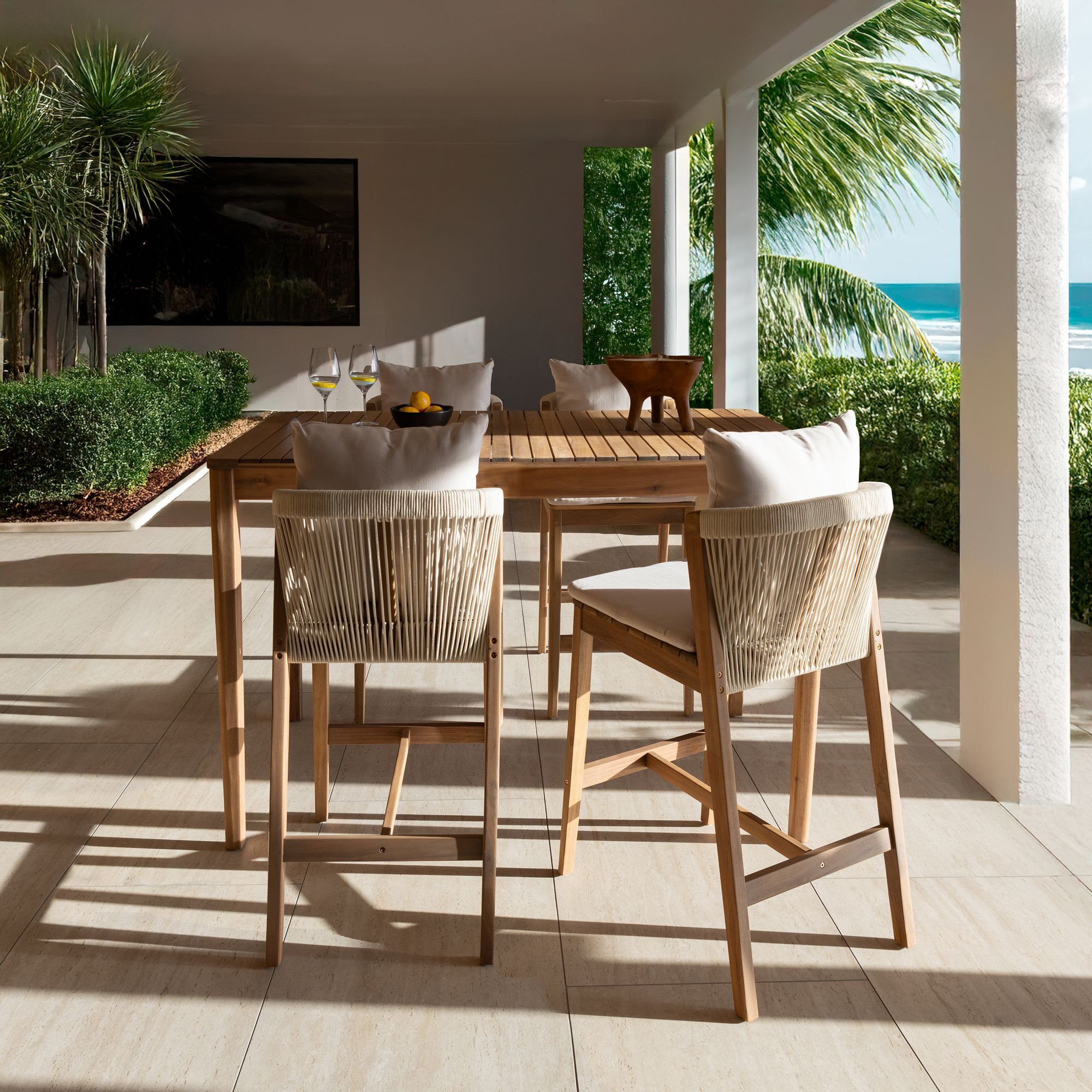 Ensemble de bar avec table haute et chaises en bois 4 places