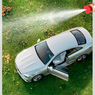 Pistola per lavaggio ad alta pressione con batterie rimovibili da 13000 mAh e 3 adattatori di lavaggio diversi. 180W e 10 bar di pressione.