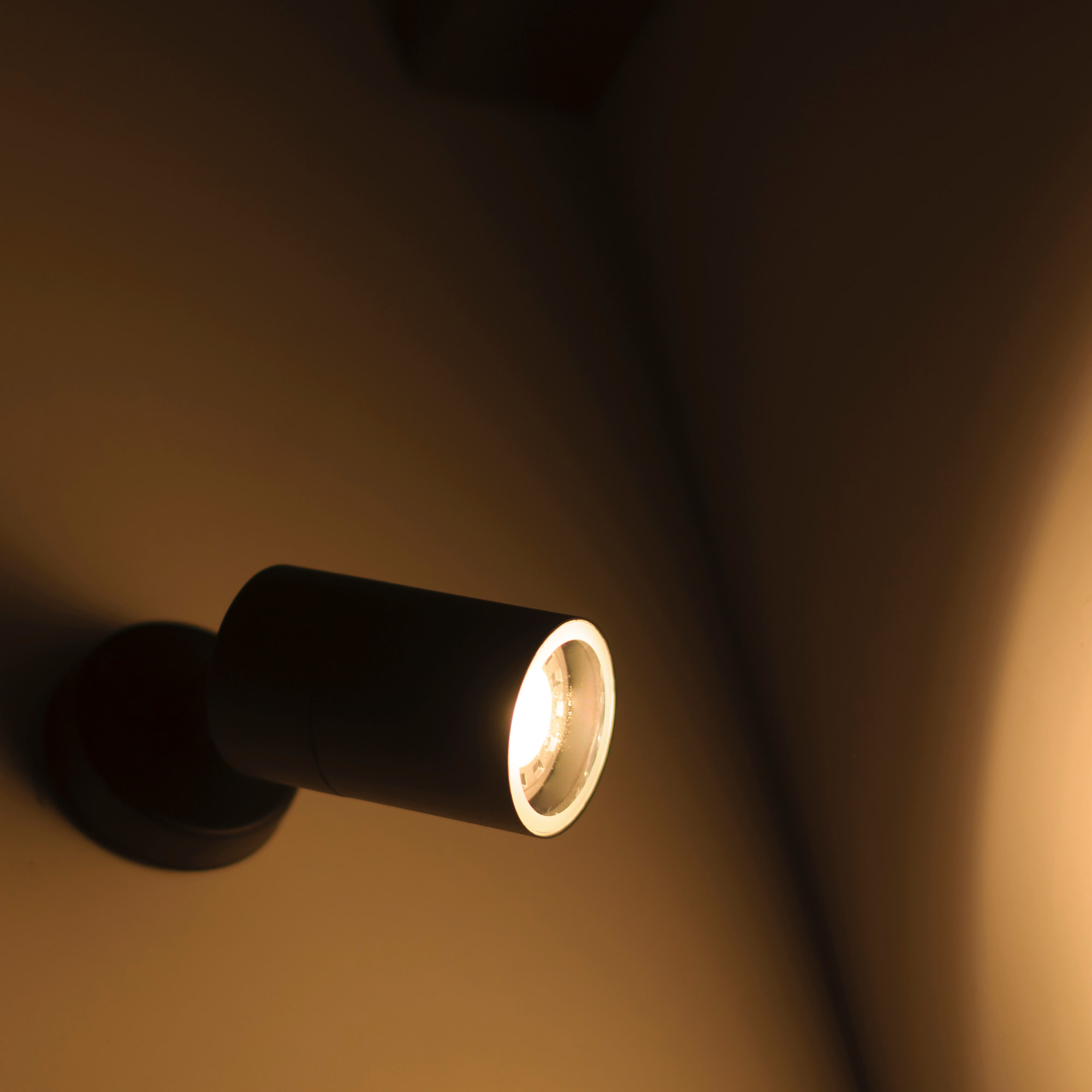 FORLIGHT Pixa Simple alique de uso interior y exterior para bombilla GU10 en color negro