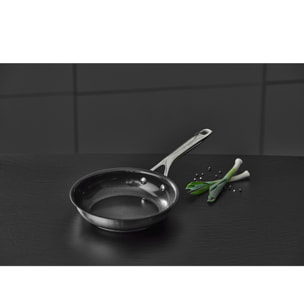 Poêle à frire céramique 79Nord