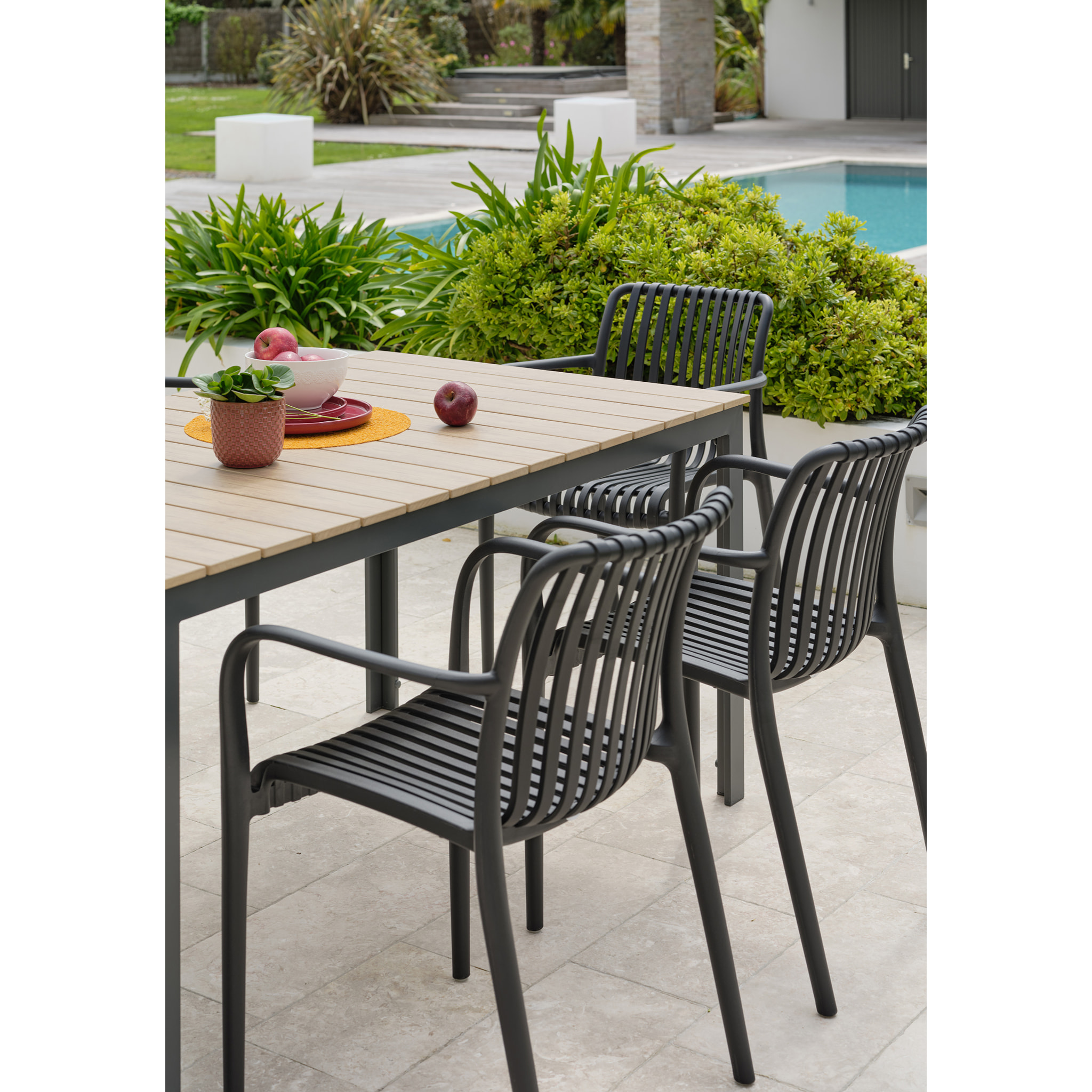 BOSTON - Ensemble repas de jardin 6 places en aluminium gris anthracite