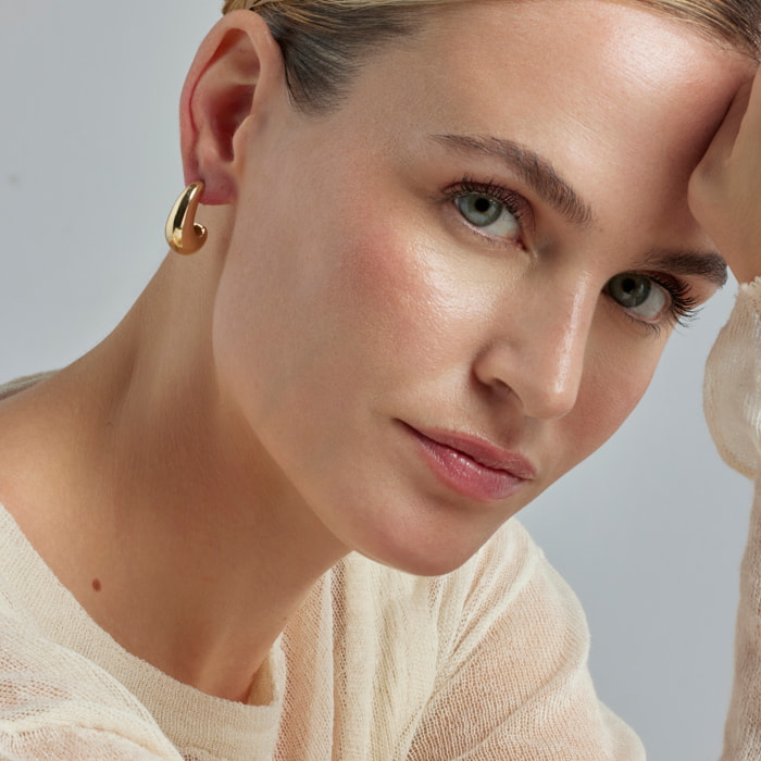 Pendientes de 22mm de diámetro acabado oro 18K