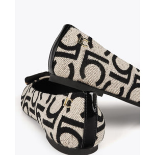 Ballerina a punta tonda con fiocco frontale