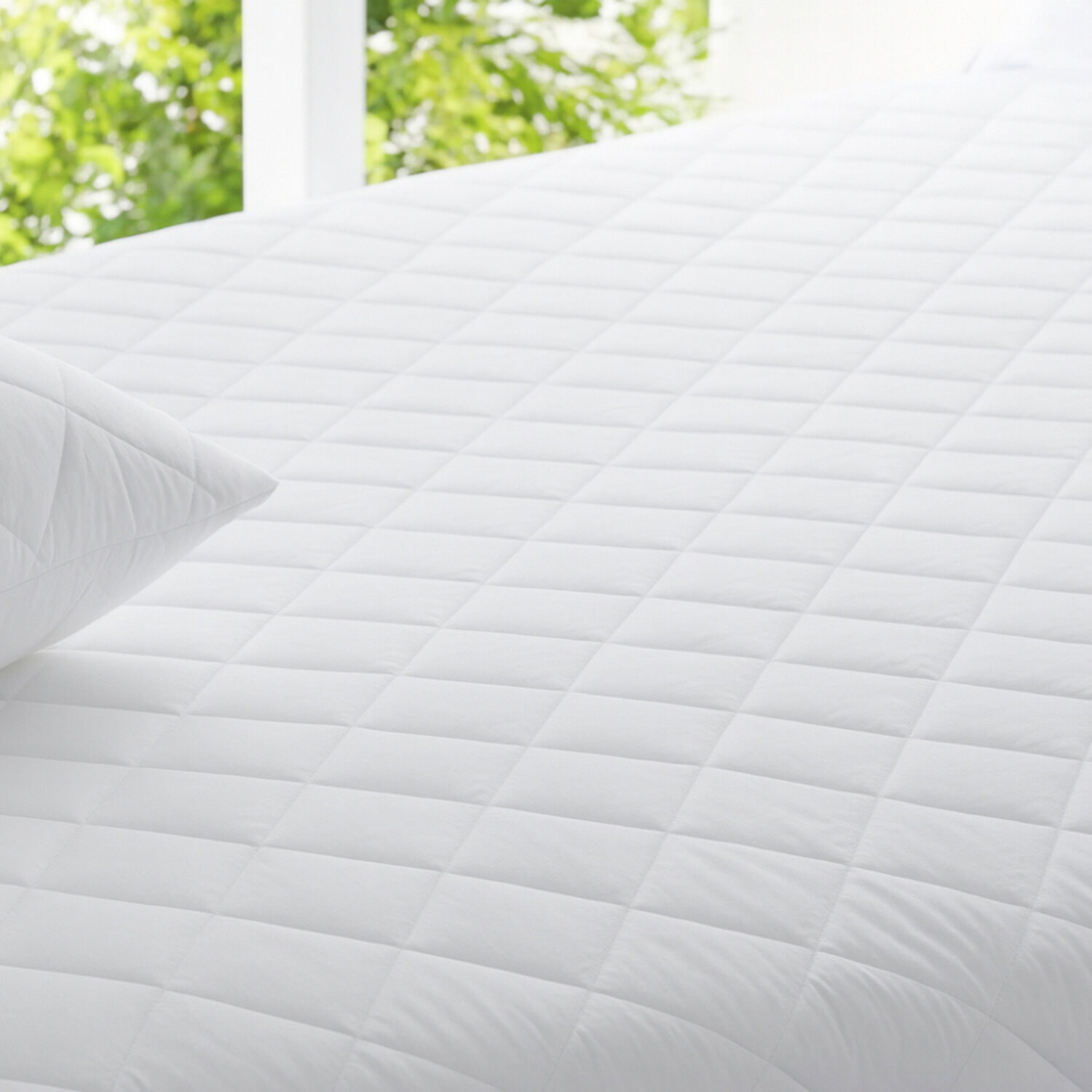 Protege matelas 100% polyester 75gsm quilte - blanc