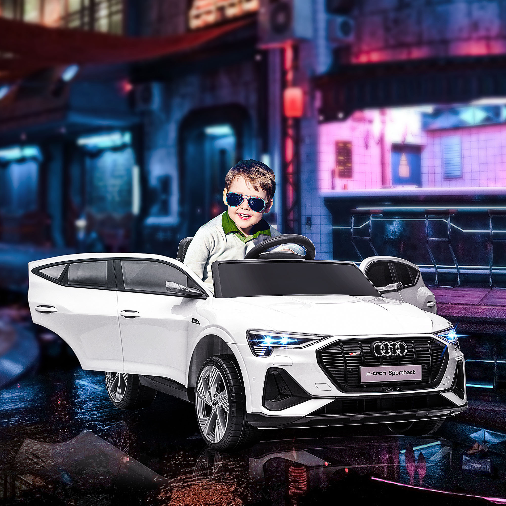 Voiture véhicule électrique enfant e-tron Sportback S line 12 V - V. max. 8 Km/h - effets sonores, lumineux - télécommande, port USB, MP3 - blanc