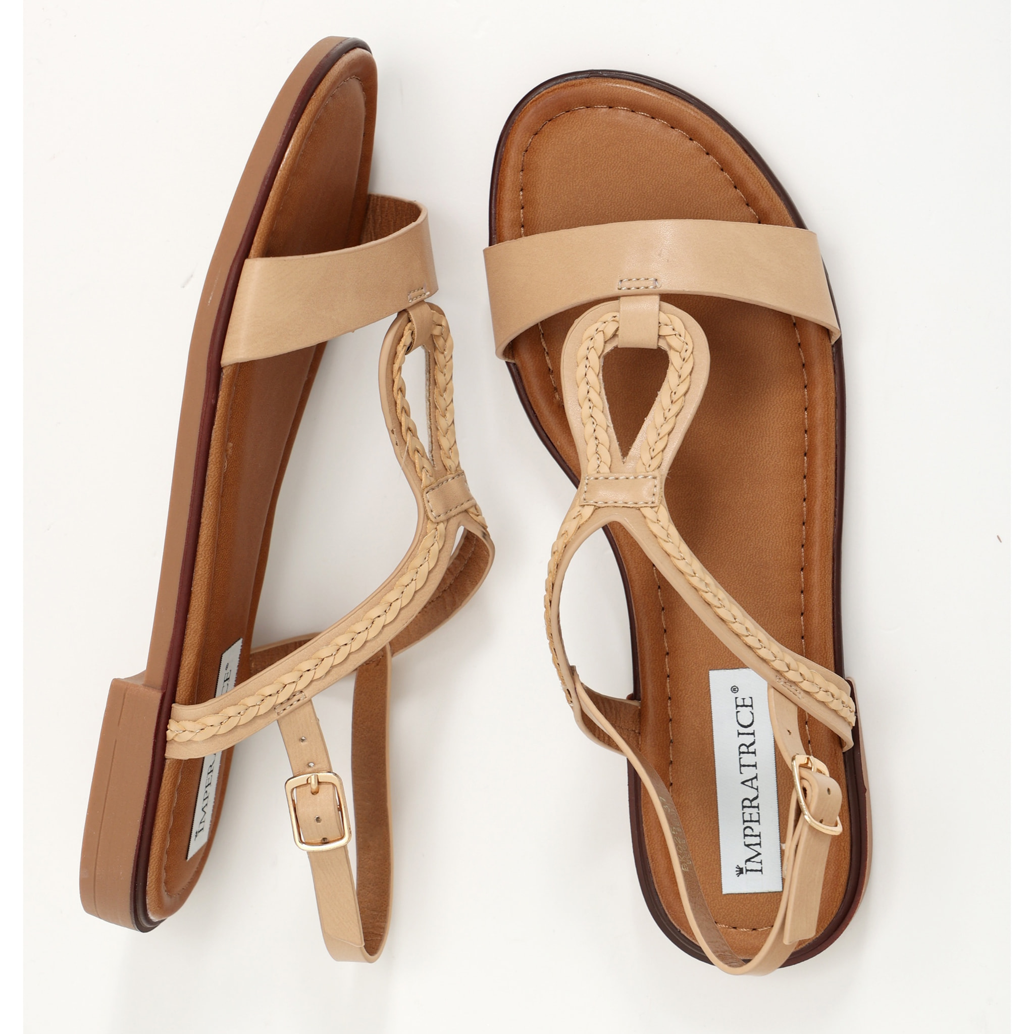 Sandali bassi in simil pelle con fasce intrecciate