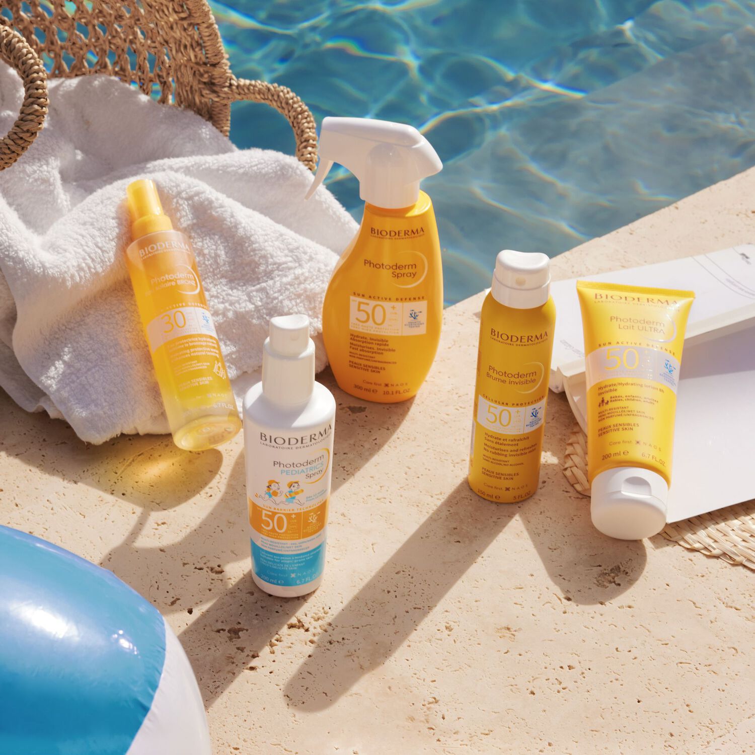 Photoderm SPF30 - Spray Solaire Hydratant Invisible - Peaux Sensibles 300 ml