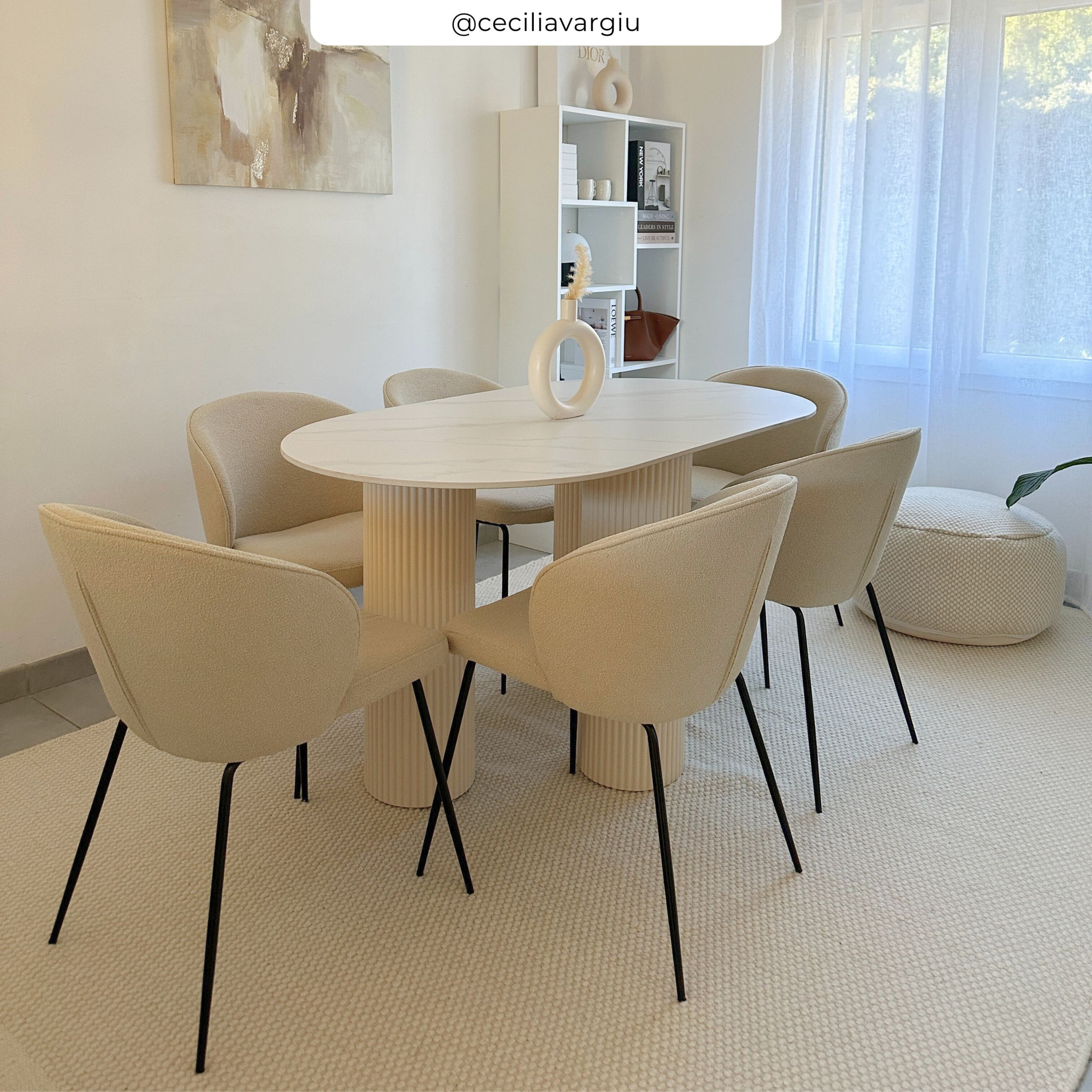 Lot de 2 chaises en tissu bouclé beige et pieds en métal - Groom