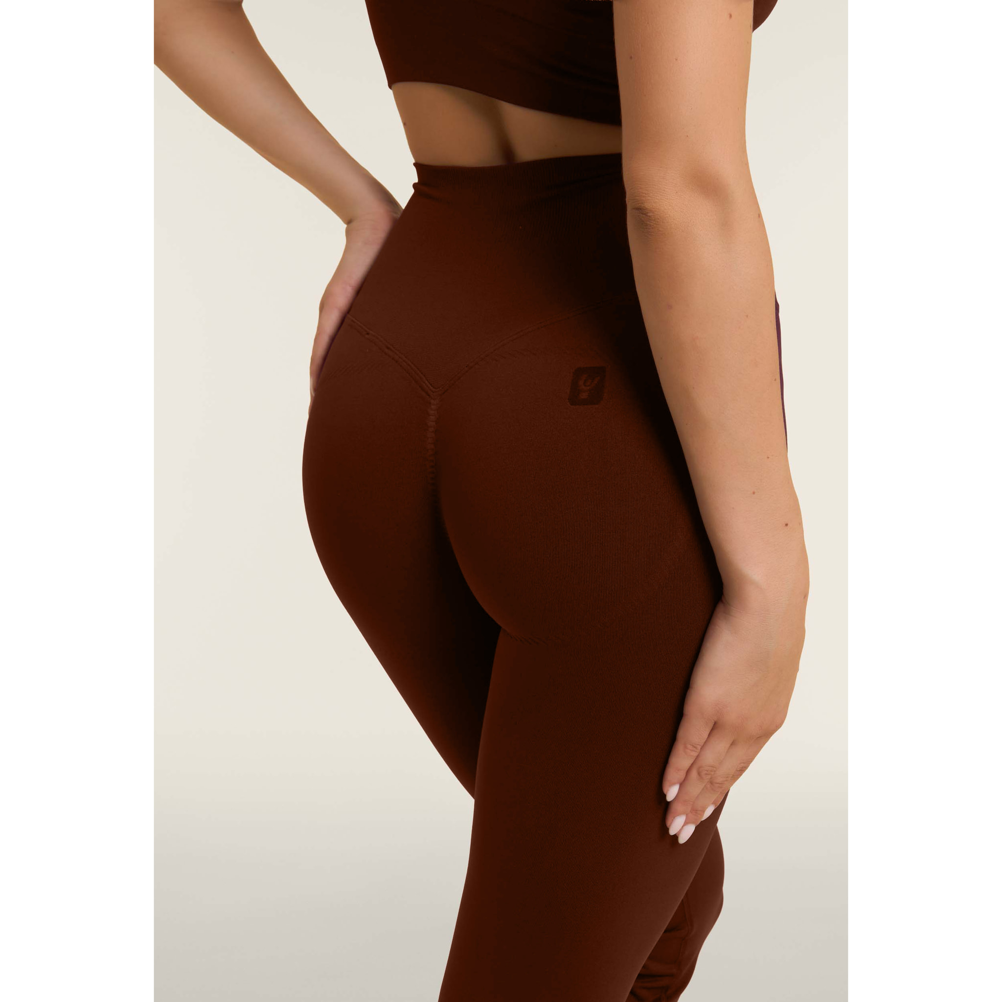 Leggings sportivi seamless a zampa con vita altissima