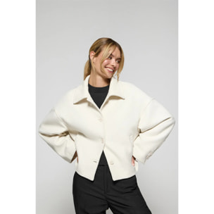 Abrigo corto Lita beige abotonado y detalles Polo Club