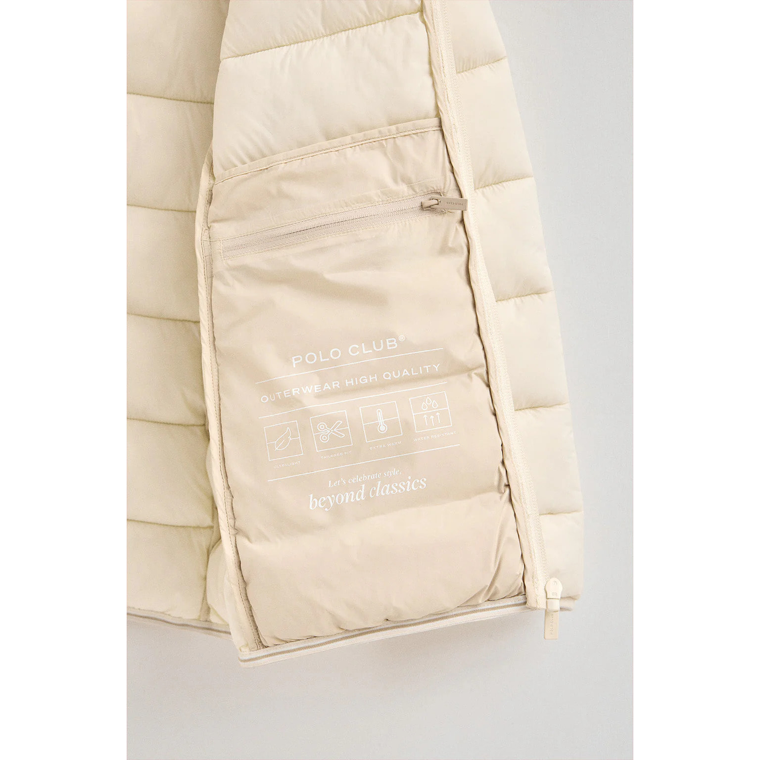 Chaqueta Salma Embroidery color crudo con logo Rigby Go